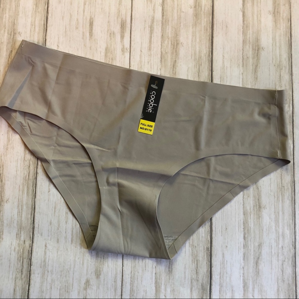 Coobie (3) NWT gray panties